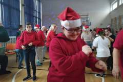 595338996_853873593702378_2905111478378039183_n