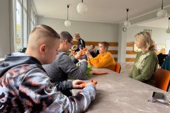 571222440_825175903238814_3343692773232013808_n